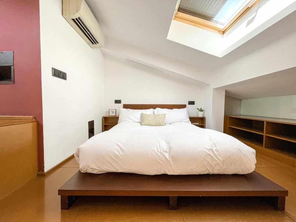 Loft Cort Reial Atico In The Heart Of The Old Town Leilighet Girona Eksteriør bilde