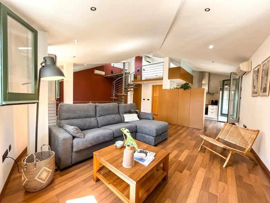 Loft Cort Reial Atico In The Heart Of The Old Town Leilighet Girona Eksteriør bilde