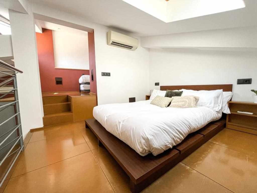 Loft Cort Reial Atico In The Heart Of The Old Town Leilighet Girona Eksteriør bilde